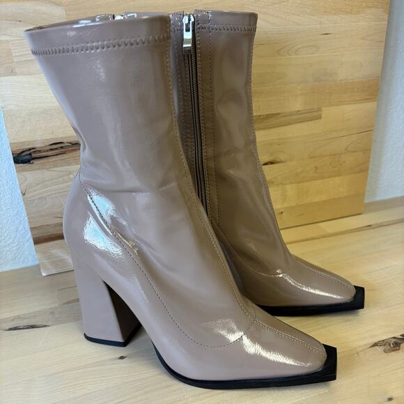 Princess Polly Barcelona Crinkle Taupe Patent Leather Boots W8 - Picture 7 of 12